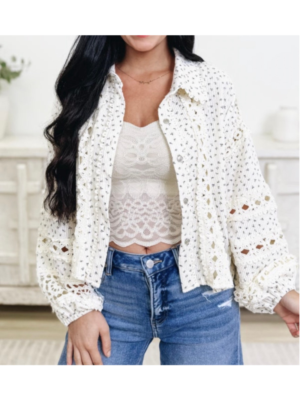Women's Pol Floral Lace Button Down Shirt/Shacket L